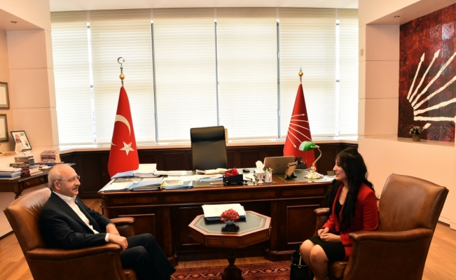 Kılıçdaroğlu, Ayşe Çelik'i kabul etti