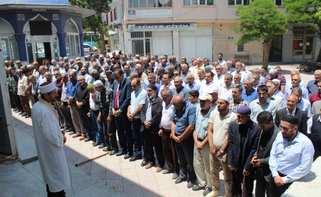 Muhammed Mursi için gıyabi cenaze namazı