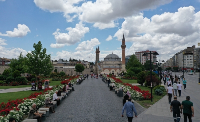 Sivas'ta tarihi yapılara güvenlik tedbiri