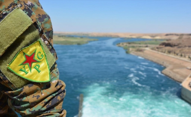 Fransa terör örgütü YPG/PKK için 'çöpçatanlık' yapıyor