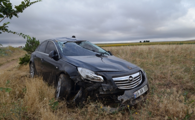 Konya'da otomobil şarampole devrildi: 6 yaralı