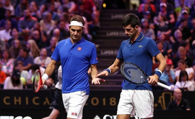 Wimbledon'da perde Federer-Djokovic finaliyle kapanıyor