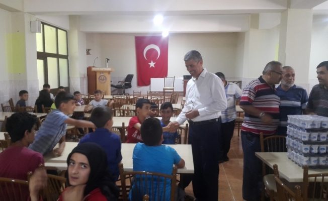 Belediye Başkanı Yüksel Kur'an kursu öğrencilerini ziyaret etti