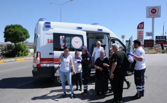 Kırıkkale'de yolcu otobüsü ile tır çarpıştı: 6 yaralı