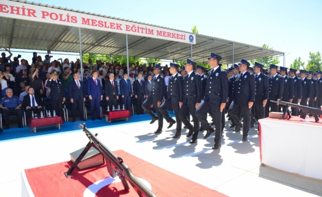 Yozgat ve Kırşehir POMEM'de mezuniyet sevinci