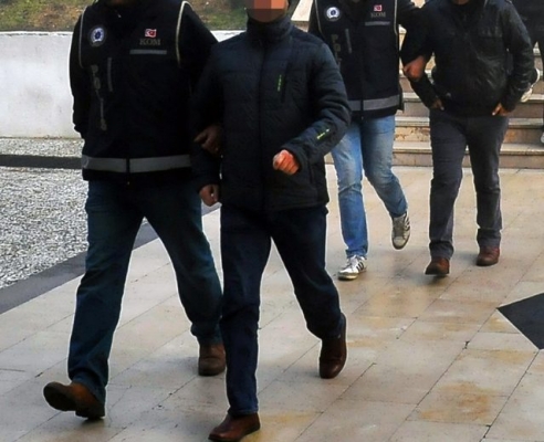 Ankara'da Çok sayıda asker ve polis hakkında gözaltı kararı