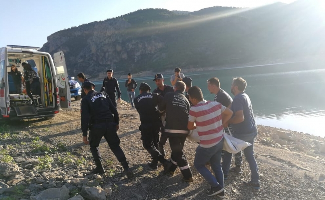Karaman'da baraj gölüne giren kişi boğuldu