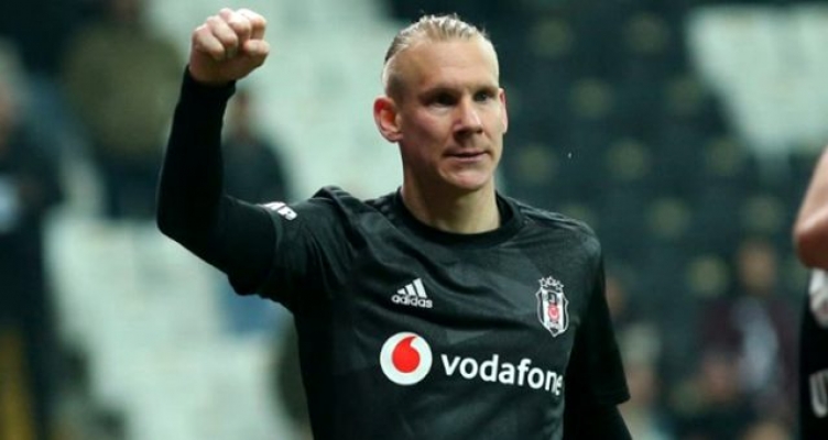 Aston Villa, Domagoj Vida için Beşiktaş'a teklif yapacak