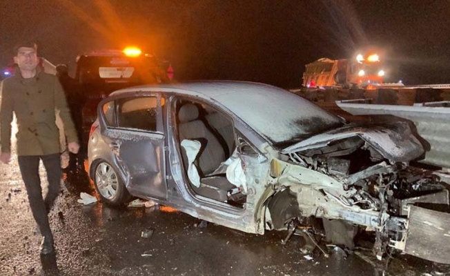 Niğde-Adana otoyolundaki zincirleme kazada ölenlerin sayısı 4'e yükseldi