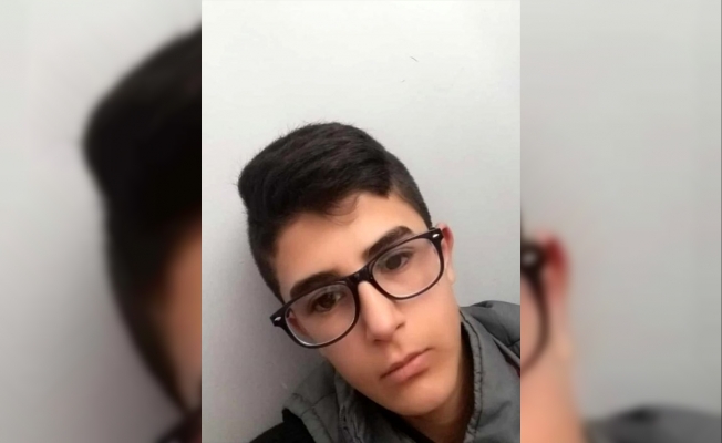 Ankara'da otomobilin çarptığı çocuk hayatını kaybetti