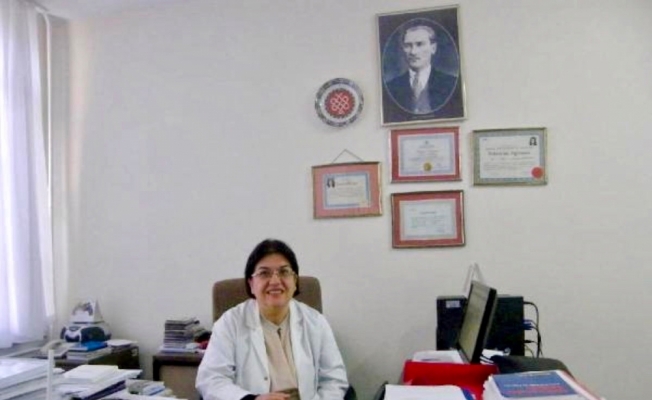 Koronavirüs Bilim Kurulu Üyesi Prof. Dr. Metintaş'tan 