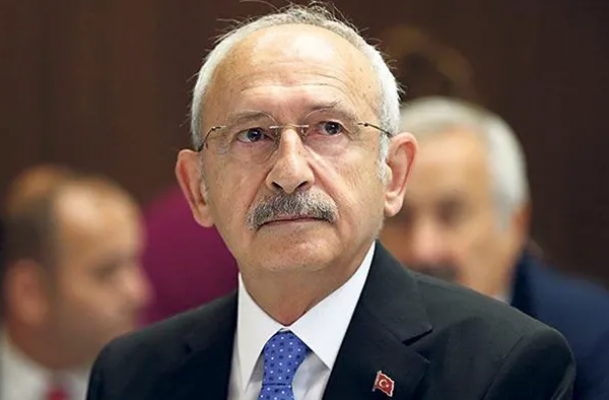 Kemal Kılıçdaroğlu'na karşı aday olduğunu açıkladı