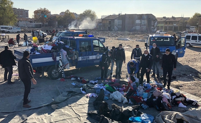 Ankara'da “bit pazarı“na polis müdahalesi