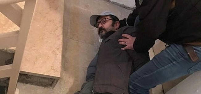 FETÖ firarisi Kamil Yavuz M. düzenlenen operasyonda sahte kimlikle Ankara'da yakalandı.
