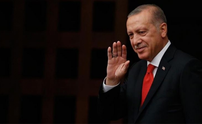 Cumhurbaşkanı Erdoğan'dan gençlere: Sahip çıkmak boynumuzun borcudur