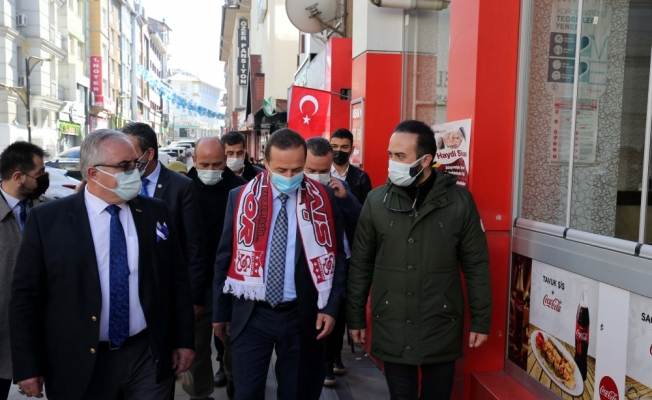 İYİ Parti Genel Başkan Yardımcısı Ağıralioğlu, Sivas'ta ziyaretlerde bulundu