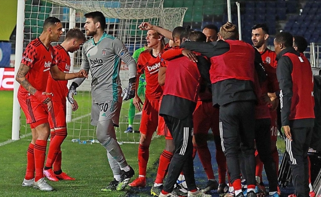Lider Beşiktaş kritik Çaykur Rizespor maçını kazandı