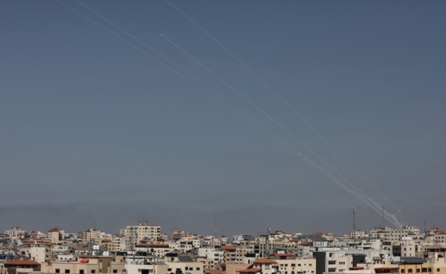 Kassam Tugayları, İHA'larla İsrail'e ait bir gaz platformu ile askeri yığınağı hedef aldıklarını açıkladı