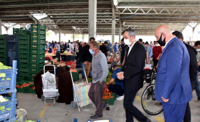 Kırıkkale Valisi Sezer, pazar yerlerini denetledi
