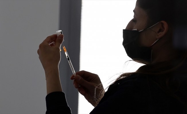 Kovid-19'la mücadele kapsamında uygulanan aşı miktarı 28 milyon 761 bin 447 oldu
