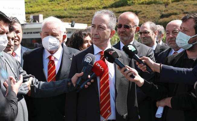 Metin Öztürk, Galatasaray Kulübü başkan adaylık dosyasını divan kuruluna verdi