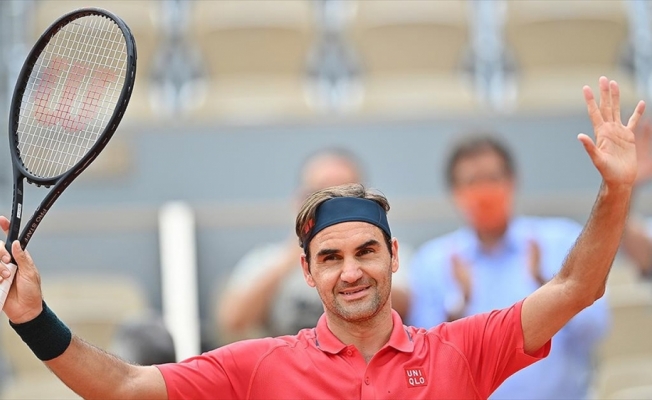 İsviçreli tenisçi Federer Fransa Açık'tan çekildi