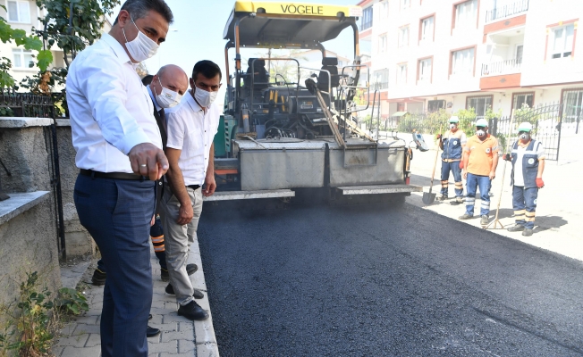 Başkan Köse, asfalt çalışmalarını denetledi