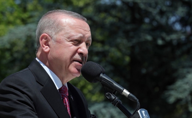 Cumhurbaşkanı Erdoğan: Rize'de yaraların sarılması için tüm imkanlarımızla vatandaşların yanındayız