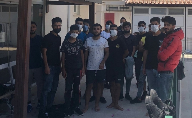 Datça'da Türk kara sularına geri itilen 26 düzensiz göçmen kurtarıldı