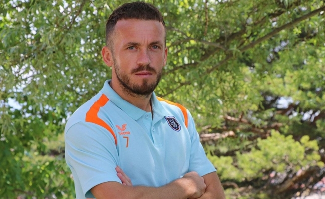 Medipol Başakşehirli futbolcu Edin Visca: Kariyerimi Başakşehir’de bitirmek istiyorum