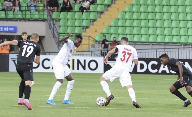 Sivasspor, UEFA Avrupa Konferans Ligi maçında Petrocub'u yendi