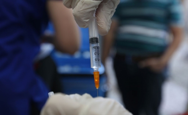 Toplum sağlığı için 'aşı tereddüdünden kurtulmak gerekiyor'