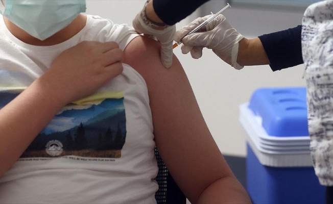 'Çocuklara da Kovid-19 aşısı güvenle yaptırılabilir' tavsiyesi