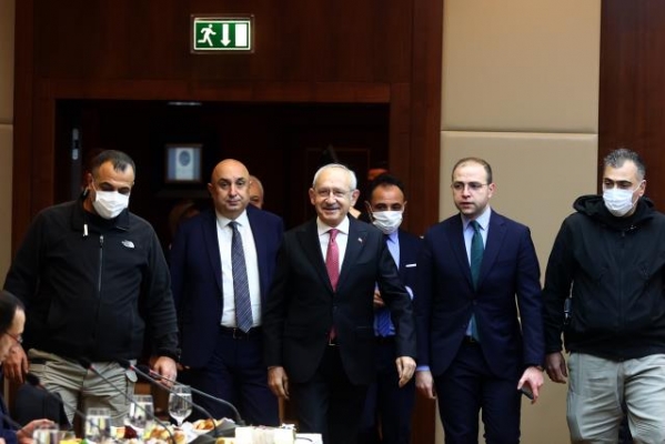 CHP Genel Başkanı Kılıçdaroğlu, gazetecilerle bir araya geldi
