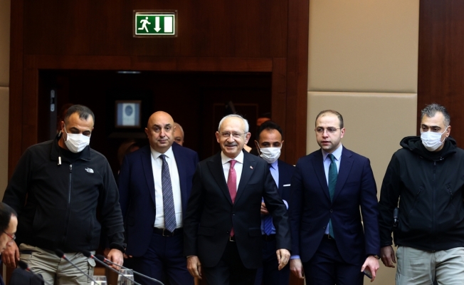 CHP Genel Başkanı Kılıçdaroğlu, gazetecilerle bir araya geldi: (2)
