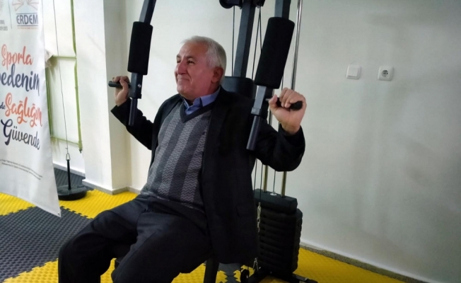 Sorgun Şehit Mücahit Erbaş Anadolu İmam Hatip Lisesi'ne fitness salonu açıldı