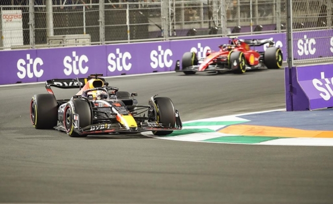 F1 Suudi Arabistan Grand Prix'sini Verstappen kazandı