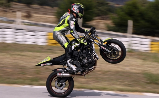 Milli motosikletçi Asrın Rodi Pak, Dünya Dayanıklılık Şampiyonası'nda yarışacak