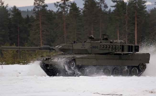 Alman Rheinmetall şirketinin Ukrayna’ya 50 Leopard tankı sağlayabileceği belirtildi