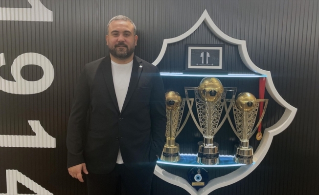Altay Spor Kulübü Başkanı Ekmekçioğlu görevini bıraktı