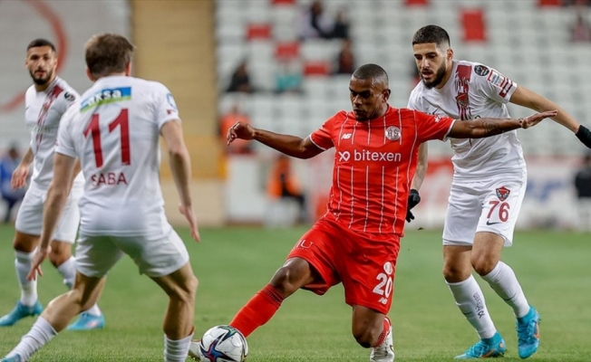 Antalyaspor sahasında Hatayspor'u 4-1 yendi