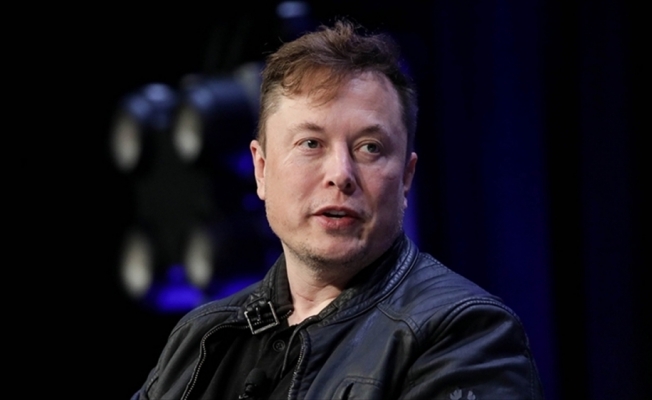 Musk, Twitter anlaşmasının ardından yaklaşık 8,5 milyar dolarlık Tesla hissesi sattı