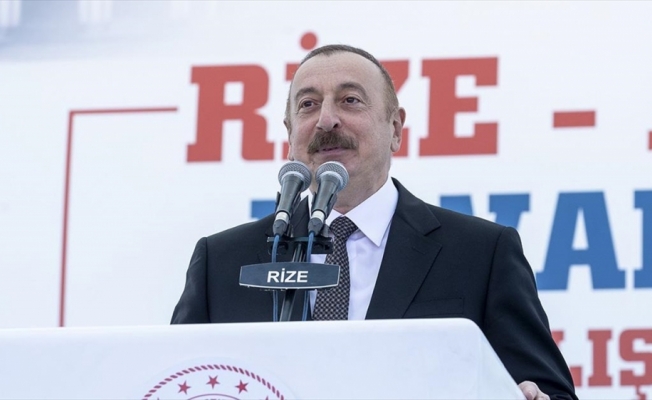 Azerbaycan Cumhurbaşkanı Aliyev: Türkiye ile hem dostuz hem kardeşiz hem de artık resmen müttefikiz