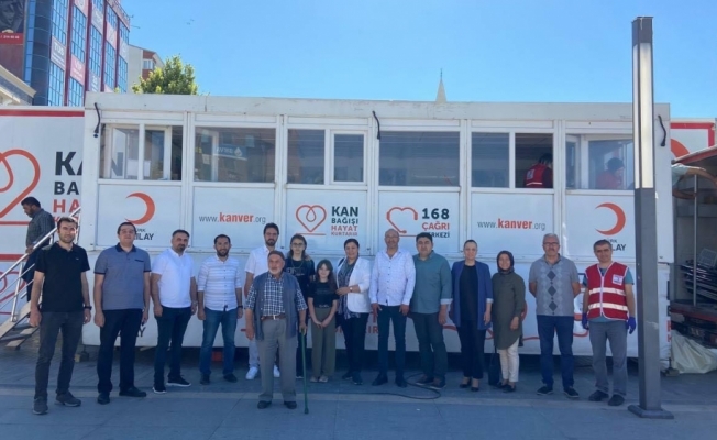 AK Parti Kırşehir İl Başkanlığı'ndan Kızılay'a kan bağışı desteği
