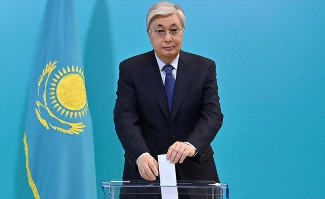 Kazakistan Cumhurbaşkanı, referandumla ülkeyi büyük değişimlerin beklediğini söyledi