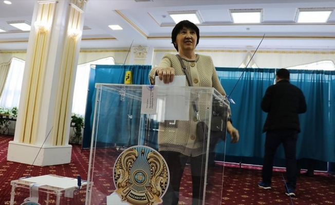 Kazakistan’da anayasada değişiklik öngören referandumda 'evet' oyu çıktı
