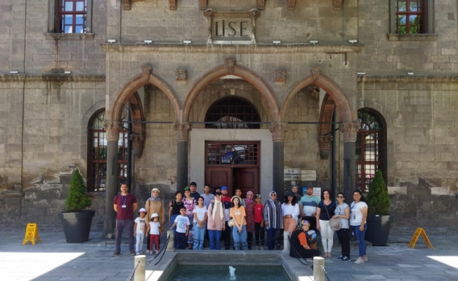 Gurbetçiler, kültür turlarıyla Kayseri'yi keşfediyor