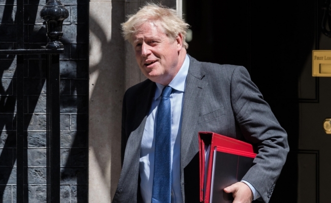 İngiltere Başbakanı Johnson partisinin liderliğinden istifasını açıkladı
