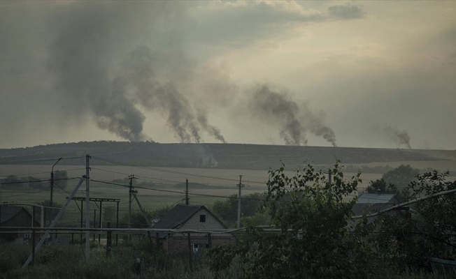 Ukrayna'nın Donetsk bölgesindeki Çasov Yar şehri Rus güçlerince vuruldu