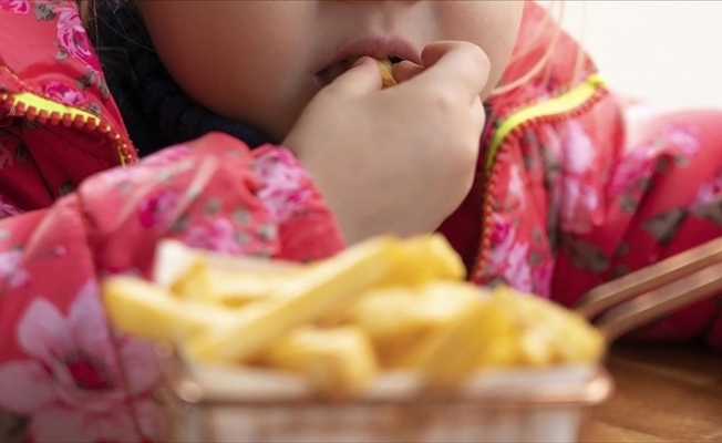 Çocuklardaki obeziteye karşı 'okullarda ders' önerisi